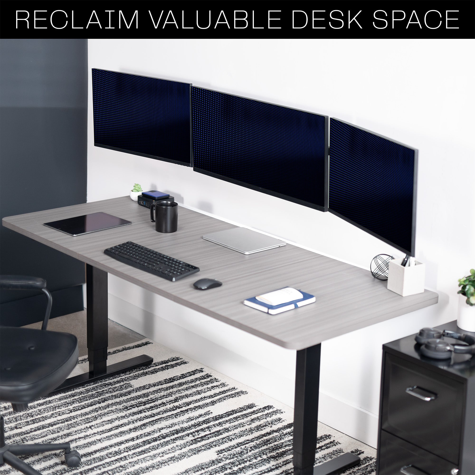 Telescoping Triple Monitor Wall Mount