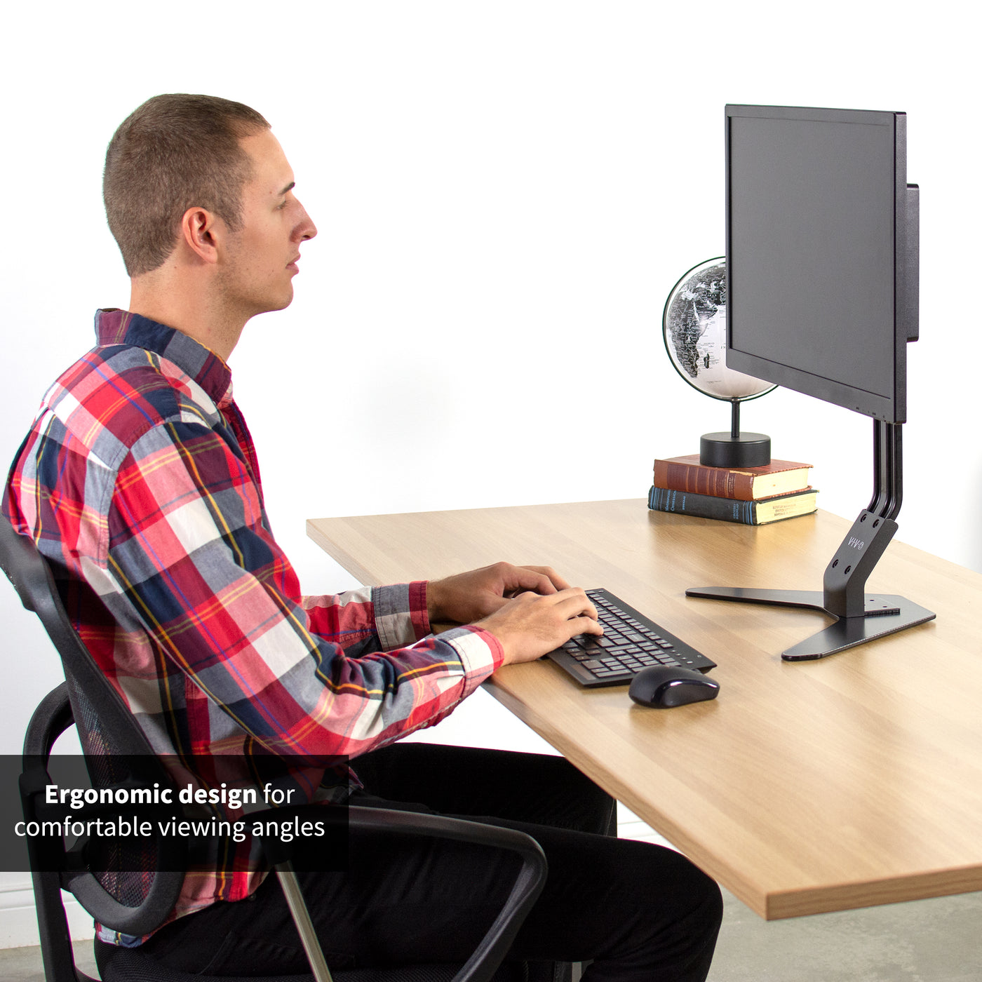 Comfortable viewing provided with an ergonomic design.